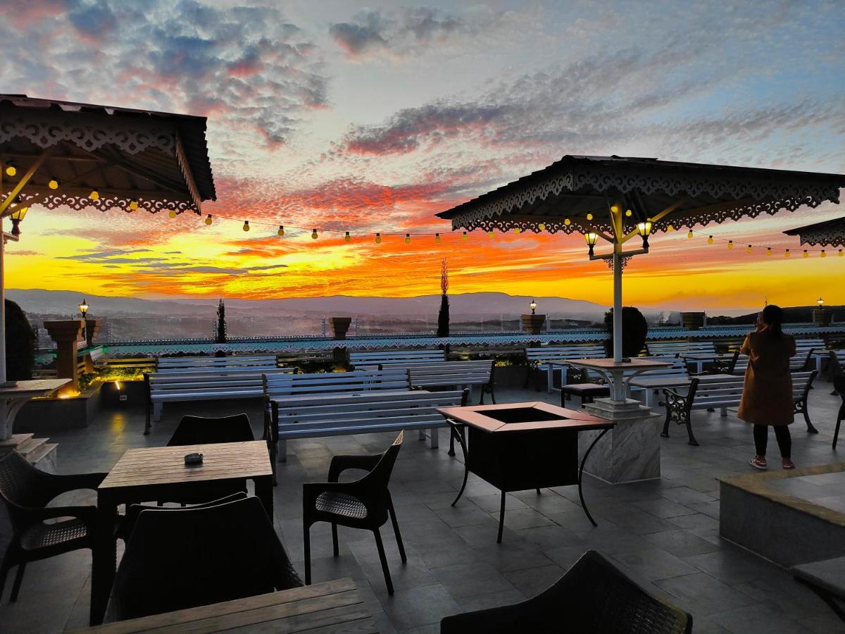 Hotel Acropolis Shillong Buitenkant foto