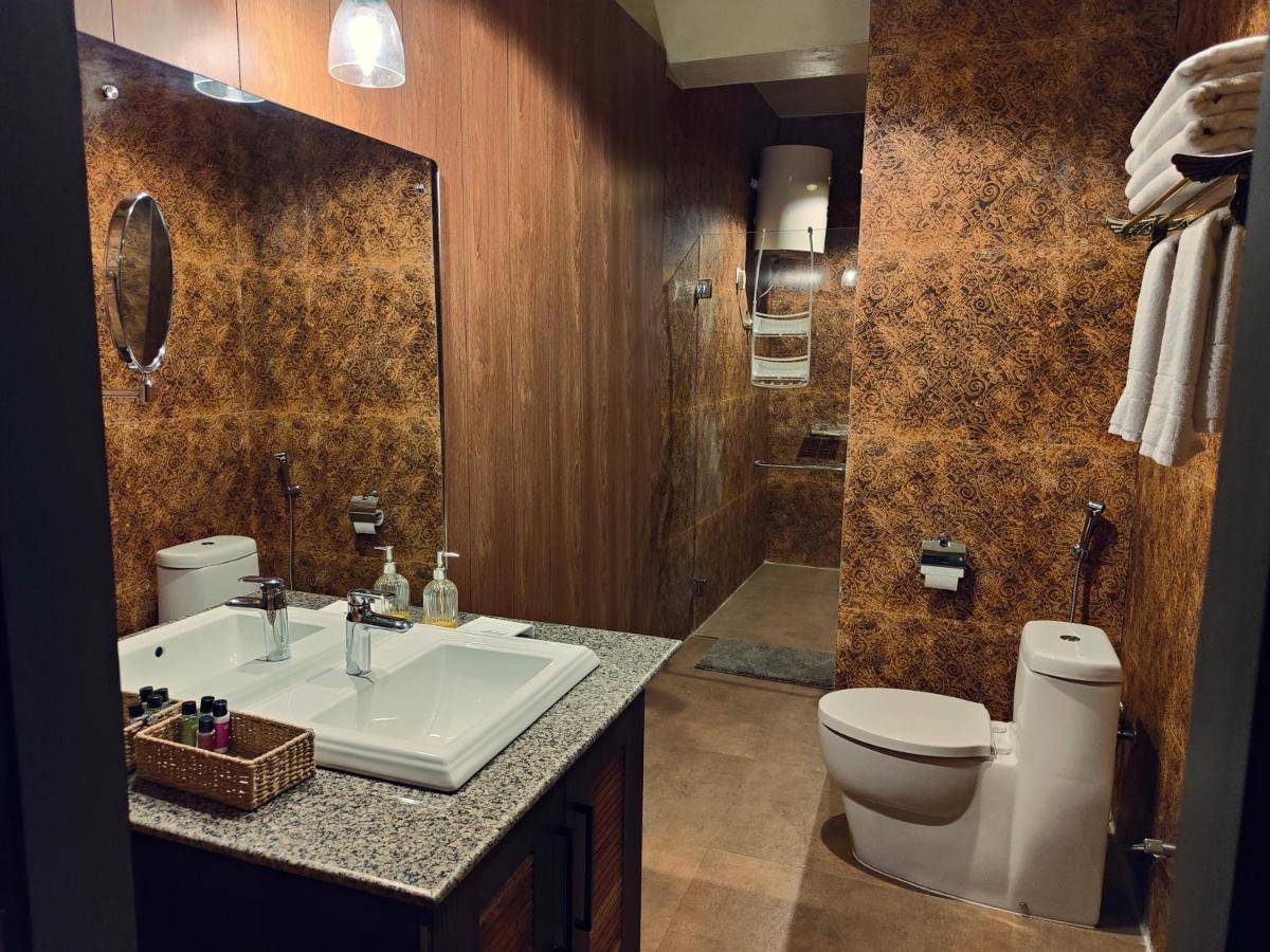 Hotel Acropolis Shillong Buitenkant foto