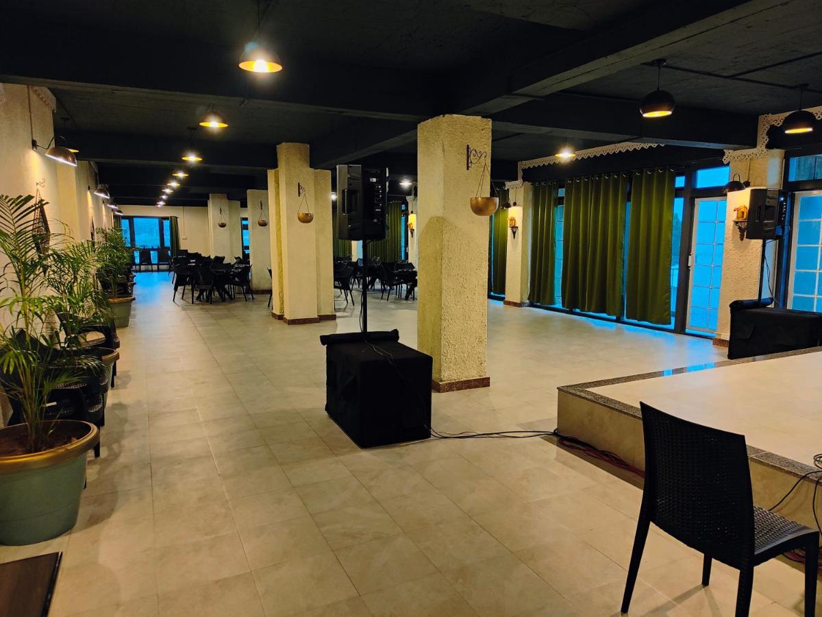 Hotel Acropolis Shillong Buitenkant foto